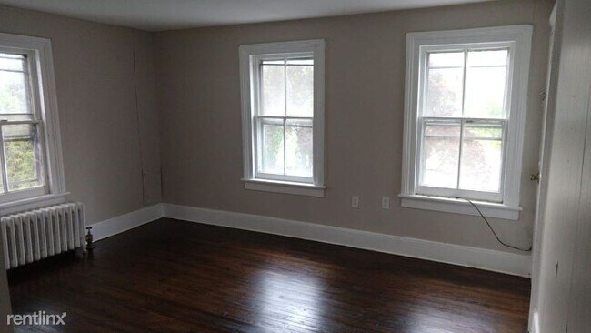 Foto del edificio - 2 br, 1 bath House - 32 Dayton Ave