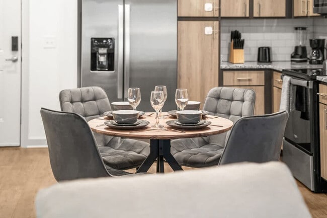 Foto del edificio - 14533 Star Water Rd