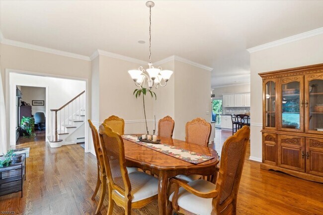 Foto del edificio - 8 Poppys Ct