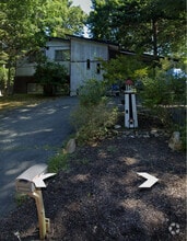 Building Photo - 86 Hillside Dr E