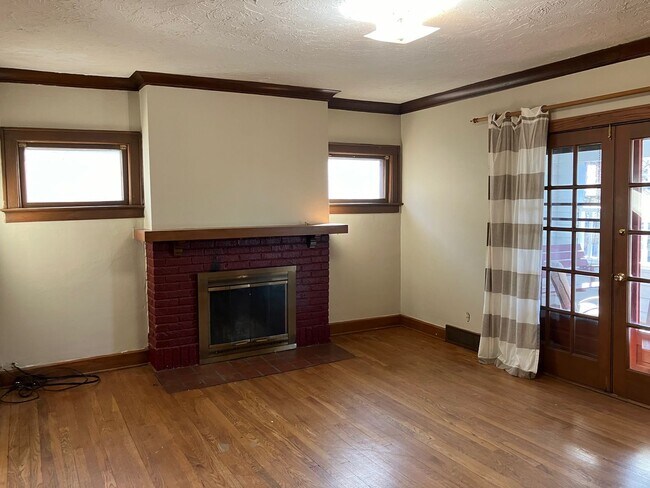 Building Photo - 2179 Edgewood Rd