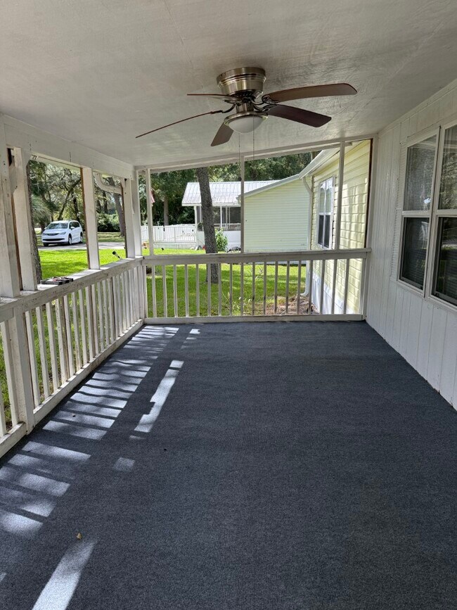Foto del edificio - 7491 NW 165th St