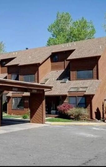 Building Photo - 3145 Bell Dr