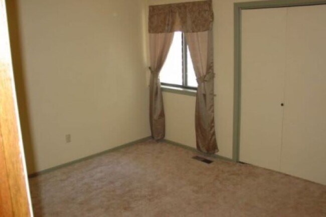 Building Photo - 3405 Arlene Cir