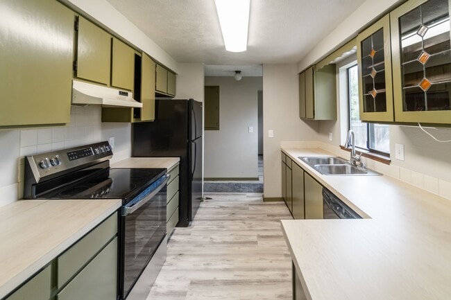 Foto del edificio - 9415 N Howard St