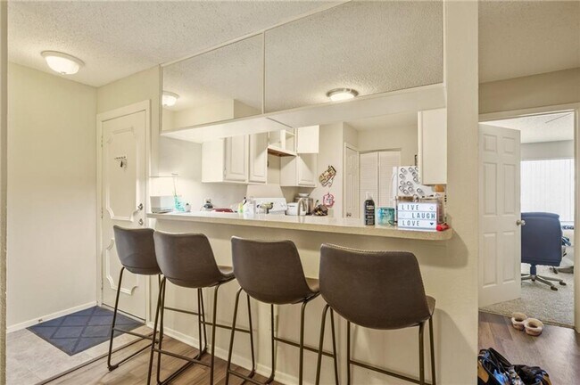 Foto del edificio - Croix #228