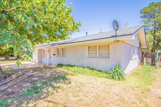 Foto del edificio - 603 Bangor Ave