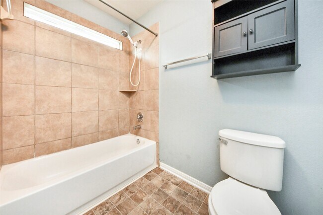 Foto del edificio - 2662 Magnolia Fair Way