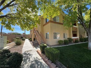 Building Photo - 1050 E Cactus Ave