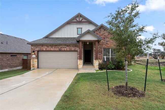 Building Photo - 244 Scenic Hills Cir