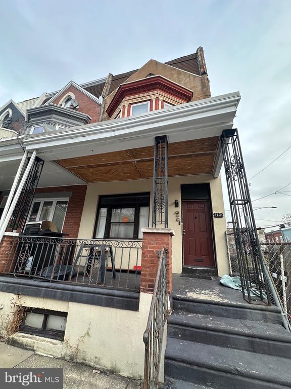 Foto del edificio - 1721 N Creighton St