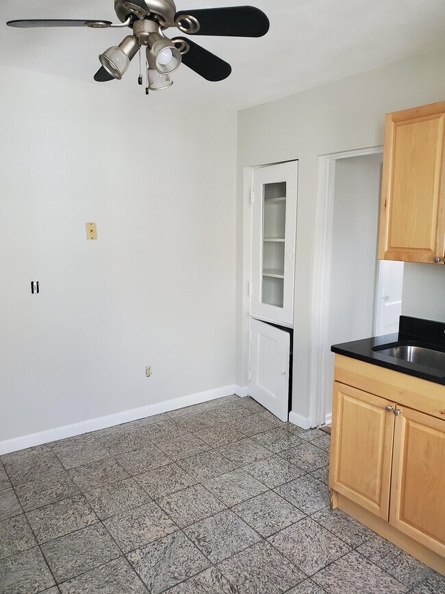 Foto del edificio - 225 Causeway St