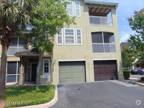 Building Photo - 10075 GATE N Pky