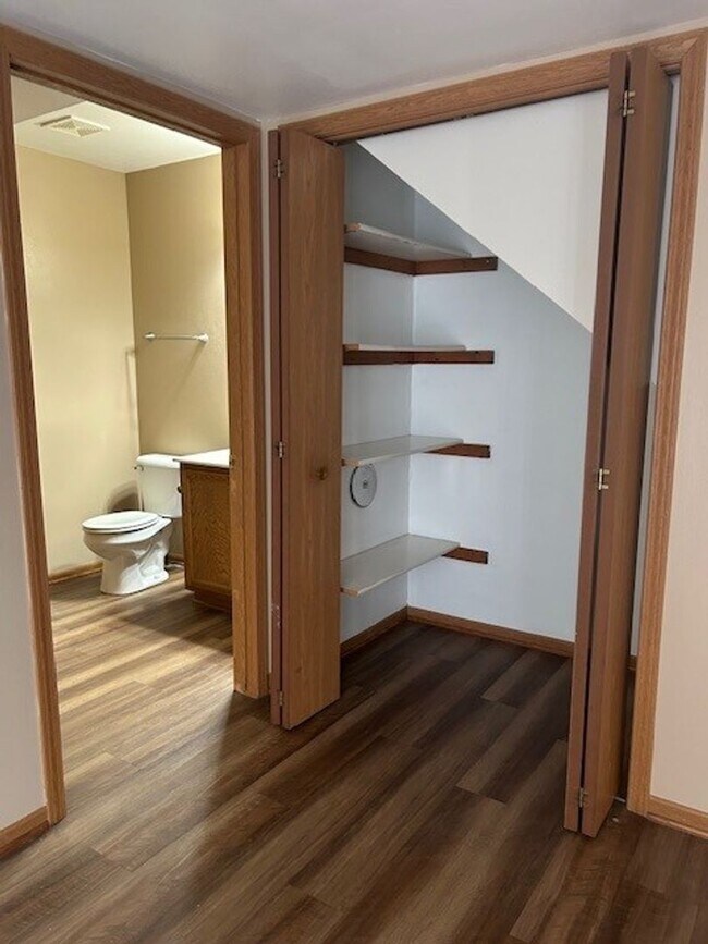 Building Photo - 4 Unit at 5309-5315 45th Street.