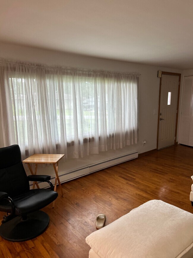 Foto del edificio - 1802 Wayside Dr