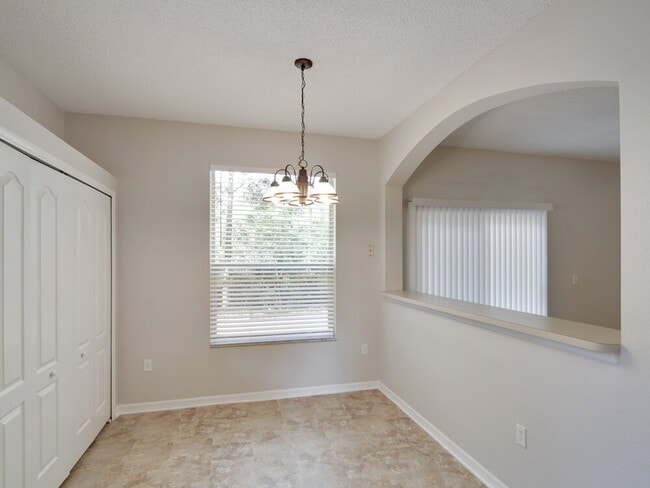 Building Photo - 3703 Cinnamon Fern Loop