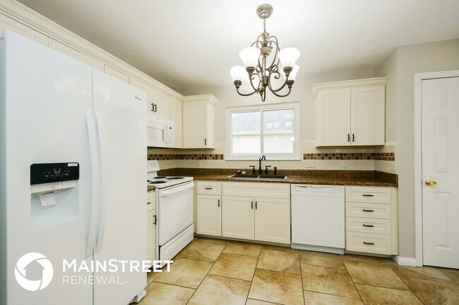 Foto del edificio - 1017 Providence Pointe Dr