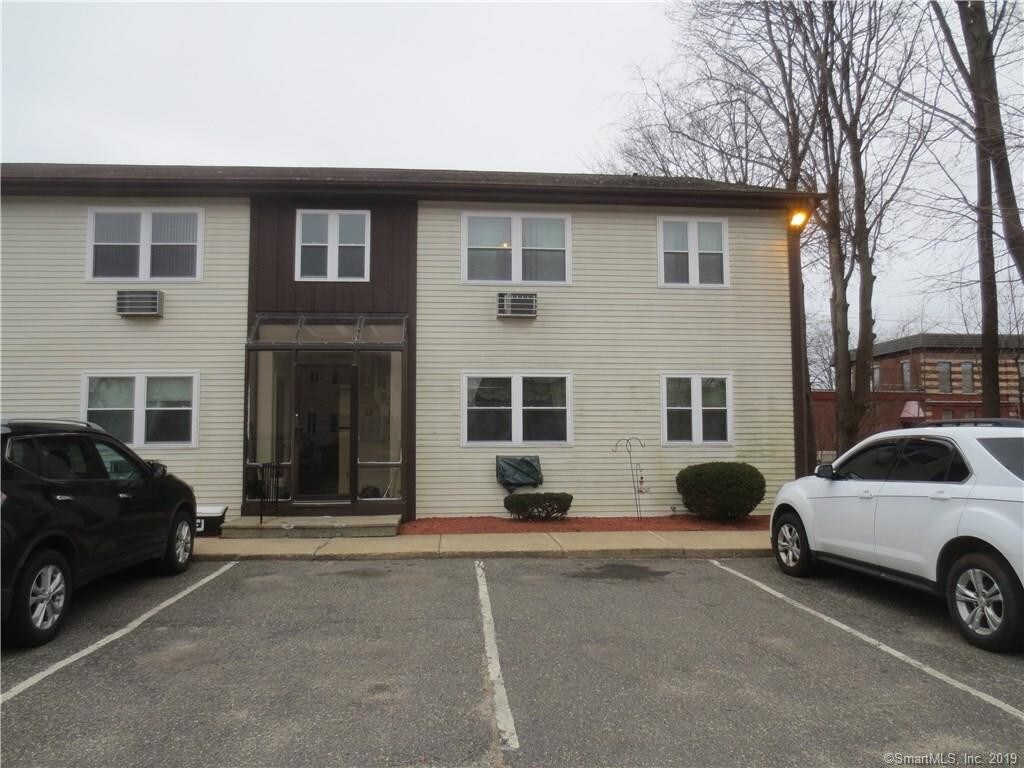 Primary Photo - 63 E Center St