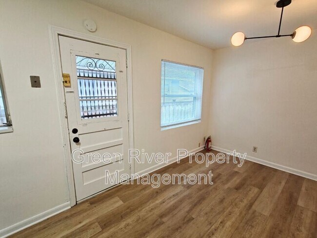 Foto del edificio - 1654 Talbot Ave
