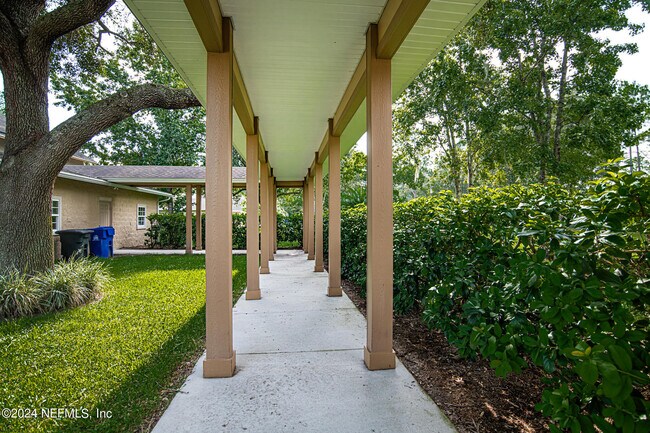 Building Photo - 5285 Truman Pacetti Rd