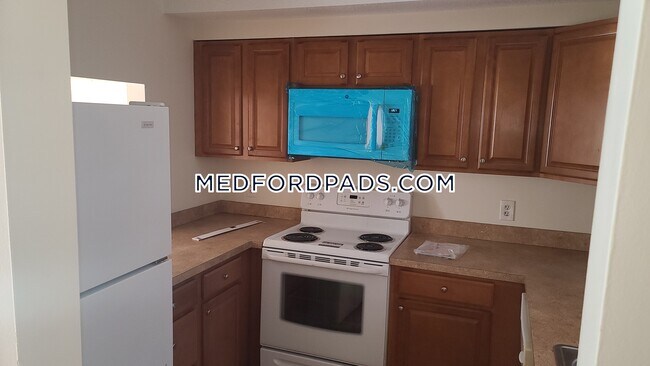 Foto del edificio - 65 Riverside Ave