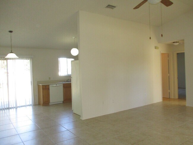 Building Photo - 2 br, 2 bath House - 2677 Rock Creek Dr
