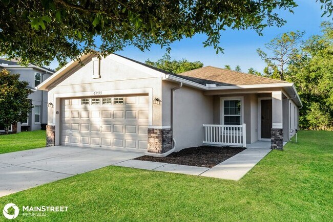 Foto del edificio - 4200 Warwick Hills Drive, Zephyrhills, FL ...