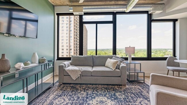 Building Photo - 5201 Leesburg Pike