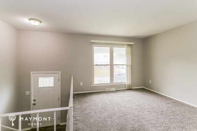 Foto del edificio - Spacious Corner Lot in Columbus, OH!