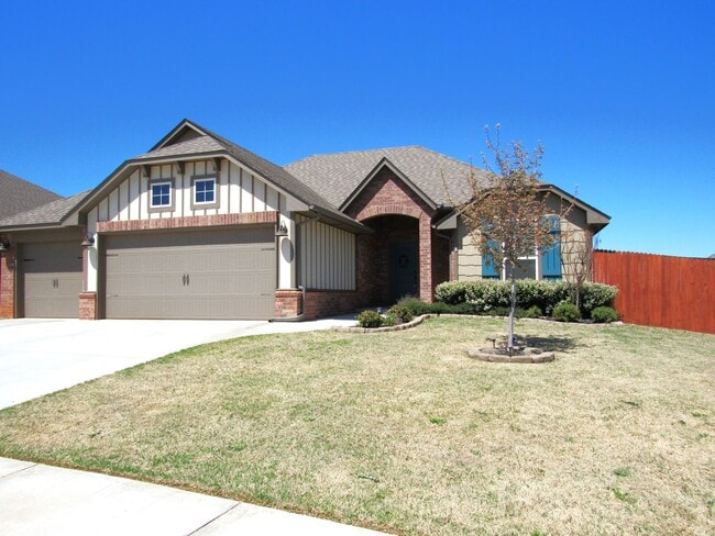 Building Photo - Edmond's Oasis: Immaculate Home with Centr...