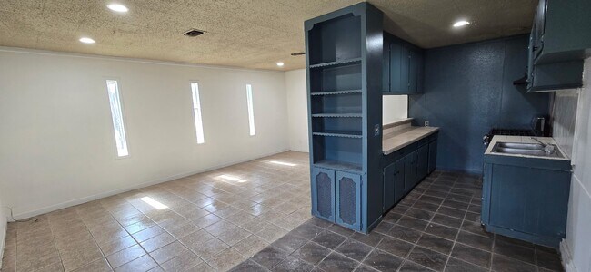 Foto del edificio - 206 Raymac St