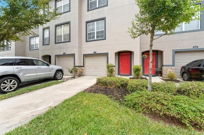 Building Photo - 2521 Lexington Oak Dr