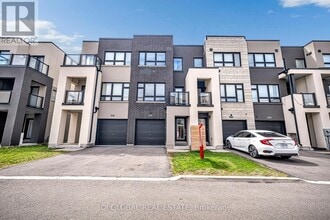 Building Photo - 3089 Cherry Blossom Cmn
