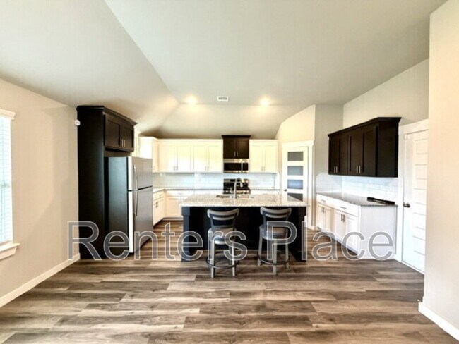 Foto del edificio - 14975 S Poplar Pl
