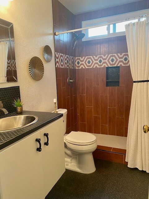 Foto del edificio - 33295 Via Alvaro