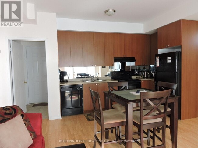 Building Photo - 4855 Half Moon Grove