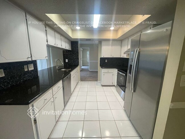 Building Photo - 1750 Country Meadows Dr