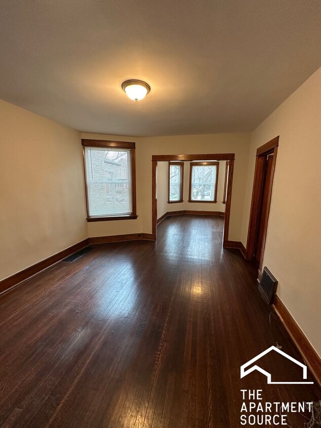 Foto principal - 2733 N Francisco Ave