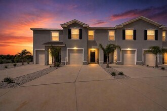 Building Photo - 33046 Major Oak Dr