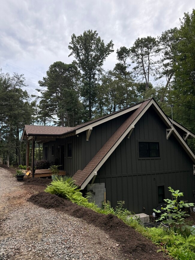 Building Photo - 81 Sentelle Ln