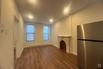 Building Photo - 30 E 127th St