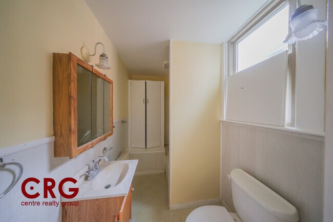 Foto del edificio - 22 Grand View Ave