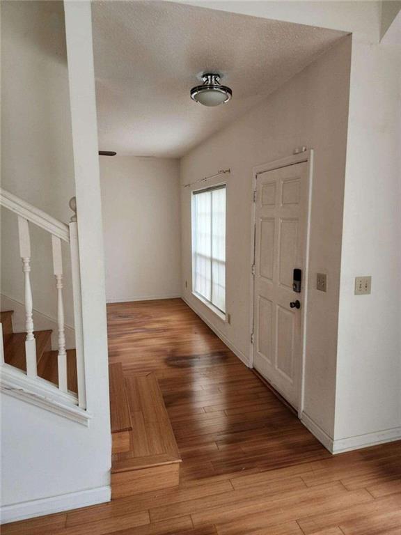 Building Photo - 10870 Willow Meadow Cir