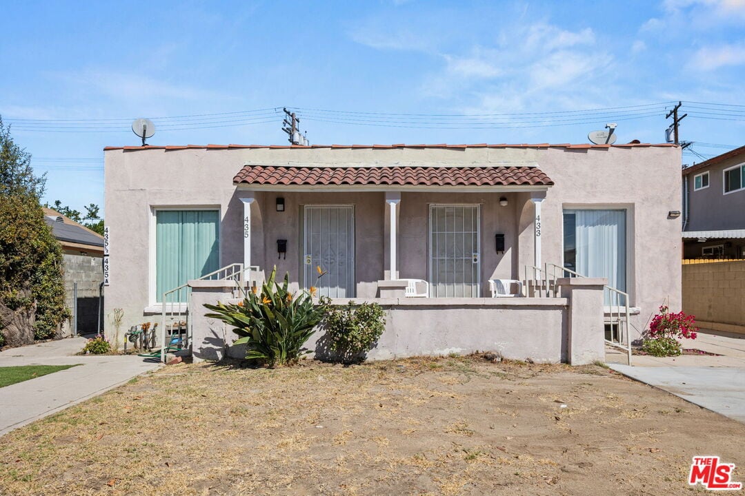 Primary Photo - 435 1/2 W Elk Ave