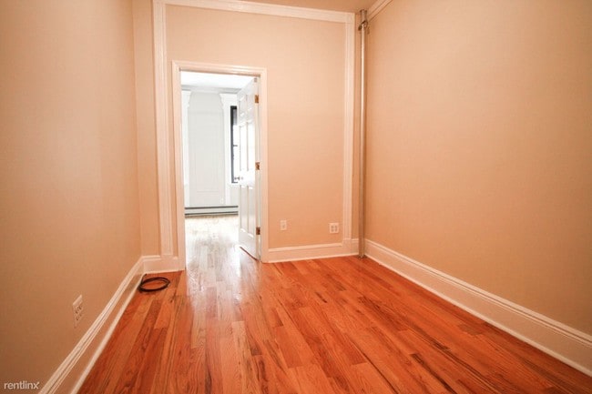 Building Photo - 62 Saint Nicholas Ave