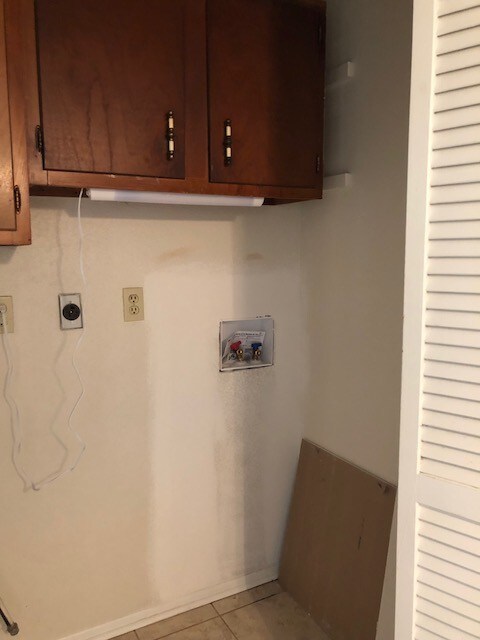 w/d hkups - 1617 Brockenbraugh St