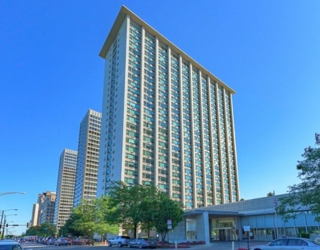 3600 N Lake Shore Drive Condo