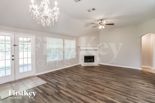 Foto del edificio - 6908 Edgefield Dr