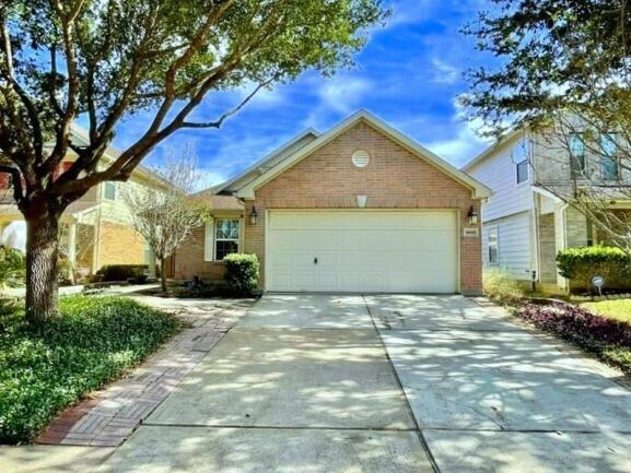 Foto principal - 14003 Prosperity Ridge Dr