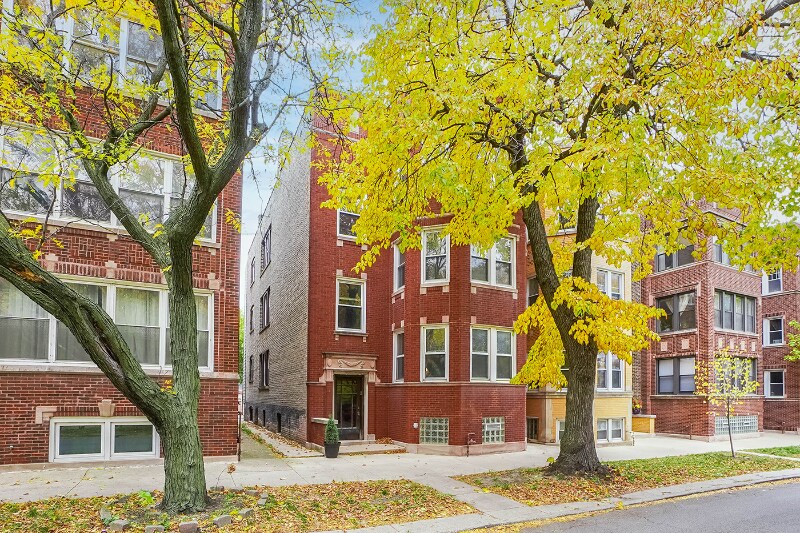 Primary Photo - 1540 W Elmdale Ave